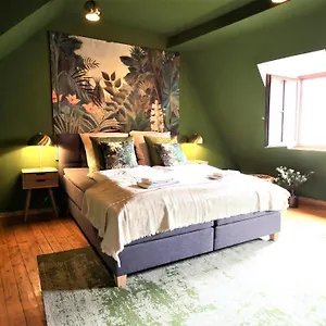 The George - Boutique Style Habitación en casa particular