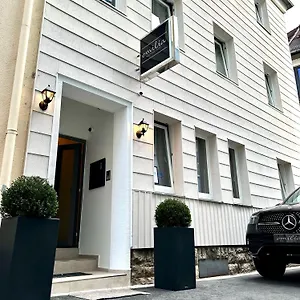 Emilia Hotel